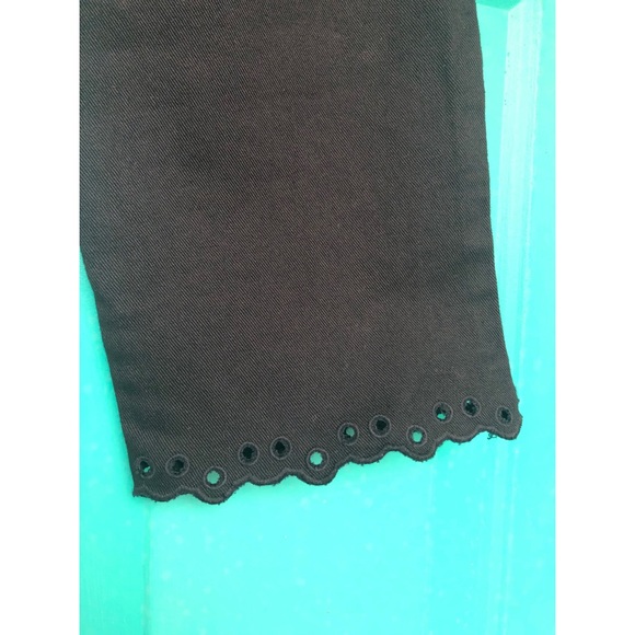 Scalloped hem jeans - Picture 5 of 15